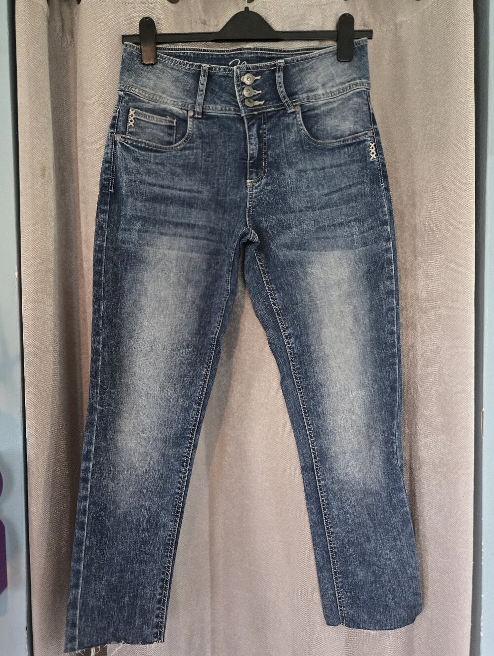 ⭐️Foxy Jeans Women’s High-Rise Washed Blue Jeans⭐️